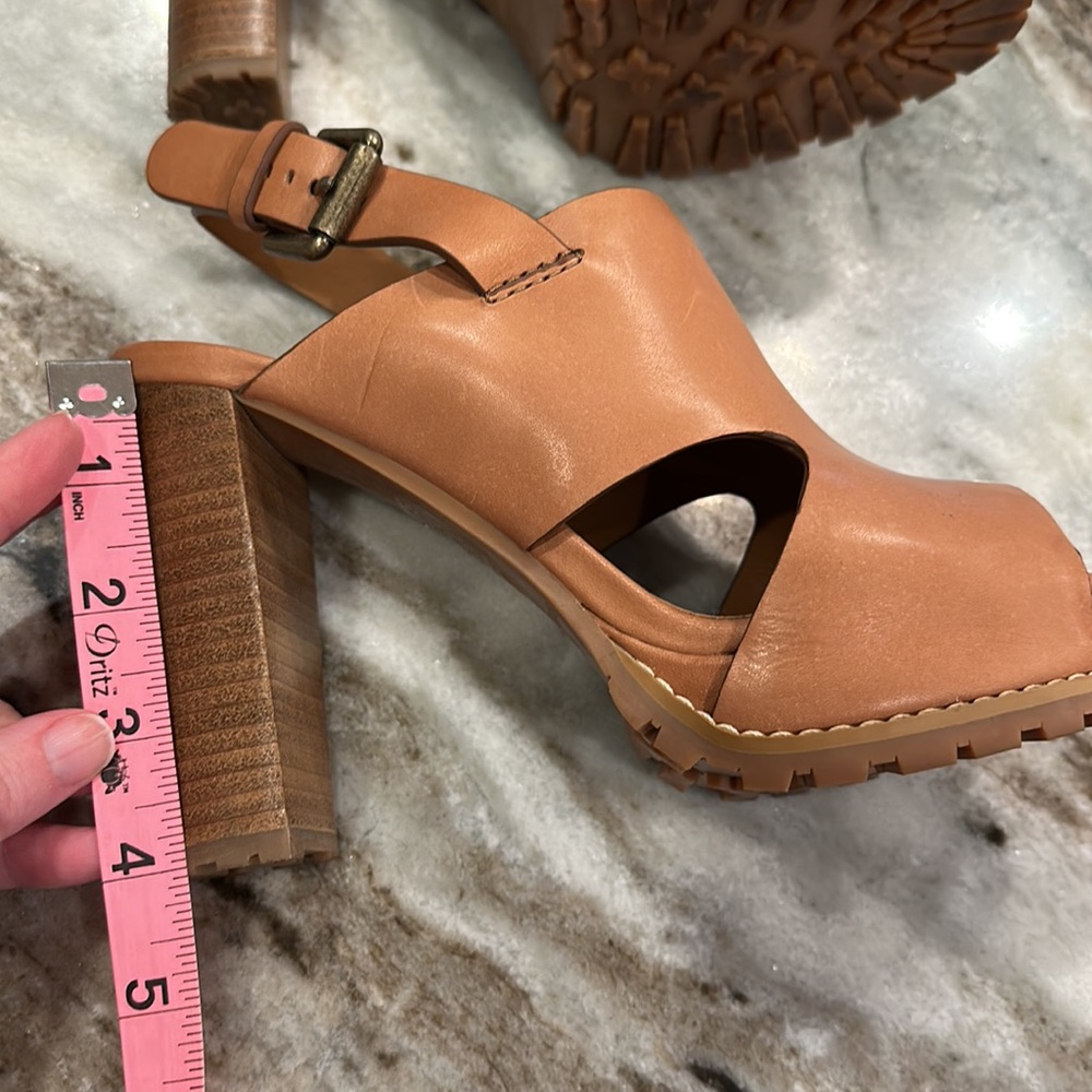 See by Chloe tan leather platform sandals - Picture 7 of 11